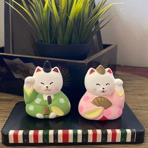 Japanese Ceramic Hina Ningyo Maneki Neko with Stand